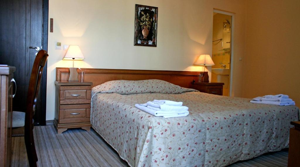 Family Hotel Zora Razlog Quarto foto
